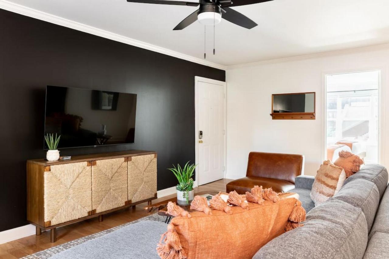 Stylish Downtown Nashville 3 Beds, 1 Bedroom With Private Patio, Parking المظهر الخارجي الصورة