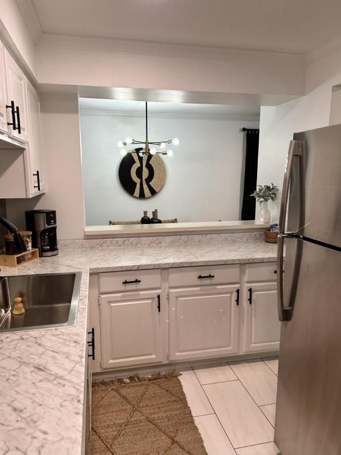 Stylish Downtown Nashville 3 Beds, 1 Bedroom With Private Patio, Parking المظهر الخارجي الصورة